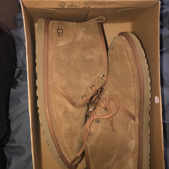 Men uggs - Picture 4 of 4